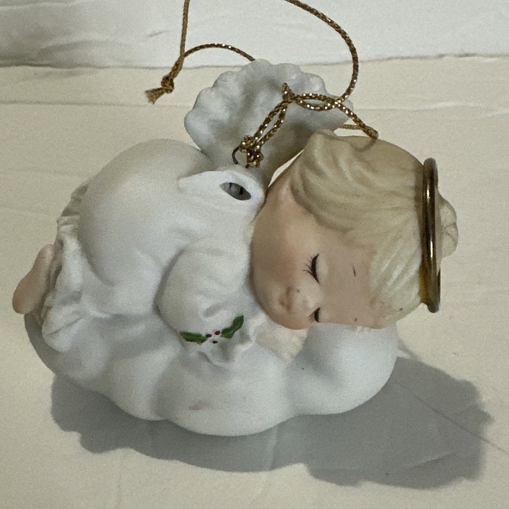 1984‎ Angel On A Cloud Ruth Morehead Enesco Holly Babes Angel Ornament